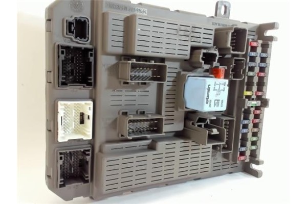 Recambio de caja fusibles/rele para citroen c5 berlina 2.0 hdi (dcrhzb, dcrhze) referencia OEM IAM 6580F0  