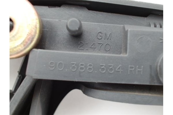 Recambio de asidero puerta delantero derecha para opel corsa b 1.6 i 16v referencia OEM IAM 90433846 90433850 