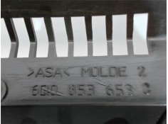 Recambio de rejilla capo para volkswagen polo iv (9n1) 1.4 16v referencia OEM IAM 6Q0853653C  