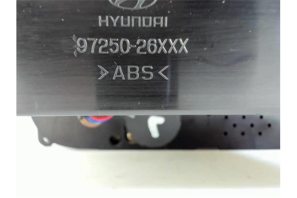 Recambio de mandos climatizador para hyundai santa fe (sm) 2.0 crdi 4x4 referencia OEM IAM 9725026  