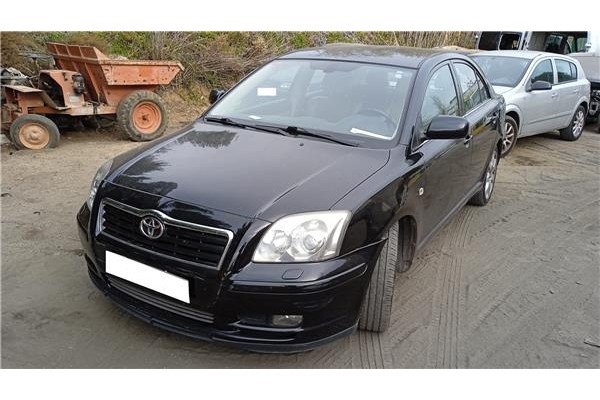 toyota avensis berlina (t25) del año 2006