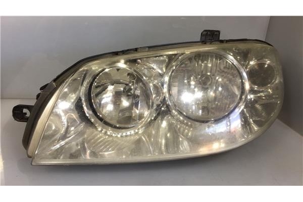Recambio de faro delantero izquierdo para fiat ii punto (188) berlina 1.3 jtd classic referencia OEM IAM A385  