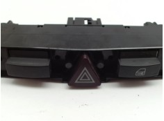 Recambio de interruptor luces emergencia para opel zafira b 1.7 cosmo referencia OEM IAM 13129281  