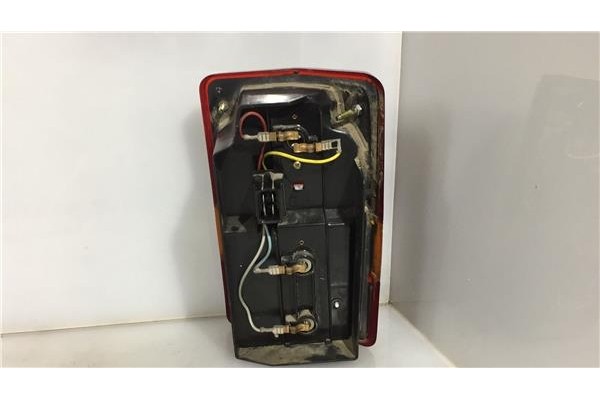 Recambio de piloto trasero izquierdo para citroen c 25 furgón 2.5 1000 furg. referencia OEM IAM 6350AT  