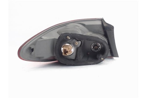 Recambio de piloto trasero derecho para mazda 6 berlina (gg) referencia OEM IAM   