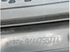 Recambio de rejilla capo para peugeot partner combispace (5f) 2.0 hdi referencia OEM IAM 9644758777  