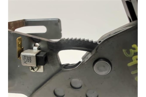 Recambio de palanca freno de mano para kia rio (ub) 1.2 basic referencia OEM IAM 597101W150HU  