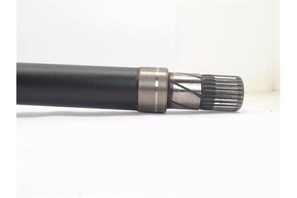 Recambio de palier delantero derecho para fiat punto / grande punto (199) 1.3 d multijet referencia OEM IAM 55702107  