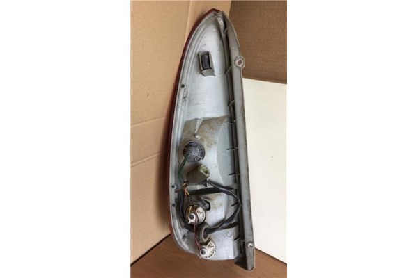 Recambio de piloto trasero derecho para hyundai atos (mx) 1.0 gl referencia OEM IAM 81021MX  