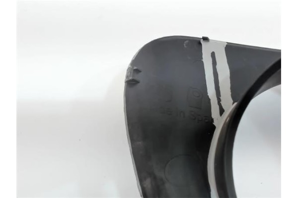 Recambio de rejilla paragolpes delantero izquierda para seat ibiza (6l1) 1.4 16v referencia OEM IAM 6L0853665A  