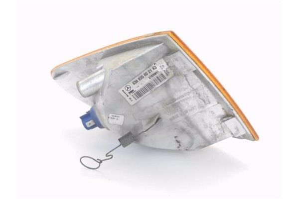 Recambio de intermitente delantero izquierdo para mercedes-benz vito furgón (638) 2.3 108 d  (638.064) referencia OEM IAM 638820