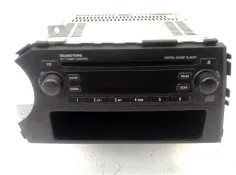 Recambio de radio / cd para ssangyong actyon 2.0 200 xdi referencia OEM IAM 8910009101HCH MCD6000CE2 