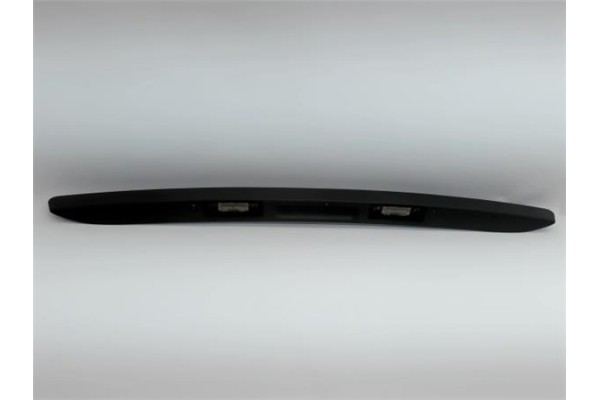 Recambio de moldura porton trasero para ford fusion (cbk) 1.4 referencia OEM IAM C8S4A2270  