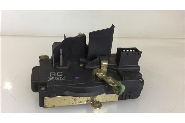 Recambio de cierre electromagnetico delantero izquierdo para opel vectra b berlina 2.0 básico (1999) referencia OEM IAM 90585021