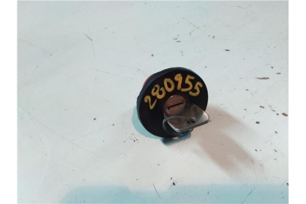 Recambio de tapon combustible para fiat cinquecento (170) 1.1 hobby referencia OEM IAM    Recambio de tapon combustible para fiat cinquecento (170) 1.1 hobby referencia OEM IAM