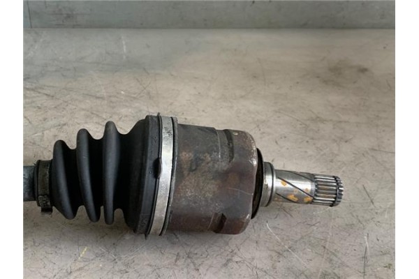 Recambio de palier delantero izquierdo para opel meriva 1.3 cdti referencia OEM IAM 374513  