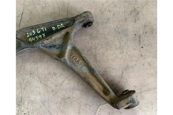 Recambio de brazo inferior delantero derecho para peugeot 205 berlina 1.9 gti referencia OEM IAM 352137 24AA 