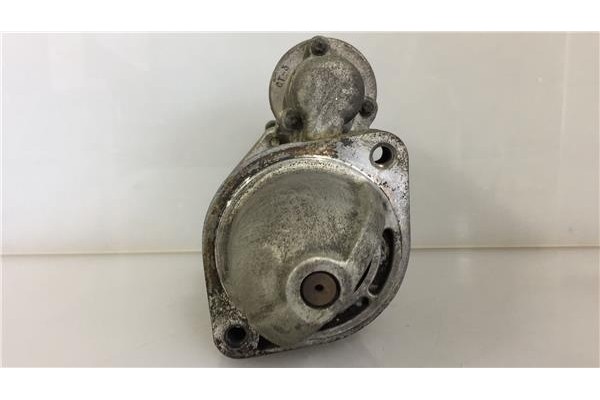 Recambio de motor arranque para ssangyong rodius 2700 referencia OEM IAM 6611513701  6611513101 , SSANGYONG | 6611513801 , SSANG