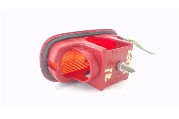 Recambio de luz central de freno para fiat scudo furgón (220l) 2.0 jtd referencia OEM IAM 7700352940  