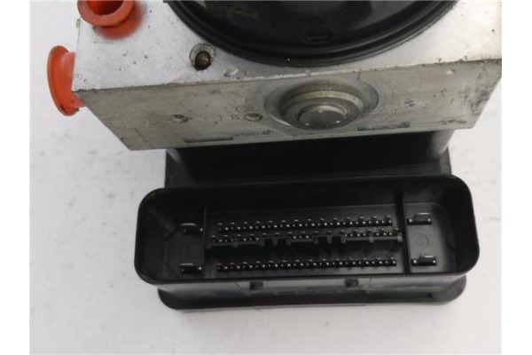 Recambio de centralita para ssangyong rodius 2700 referencia OEM IAM A6655404032 28019195 