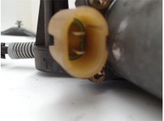 Recambio de mecanismo elevalunas delantero derecho para renault clio ii (xbo) 1.4 75cv referencia OEM IAM 77008422  