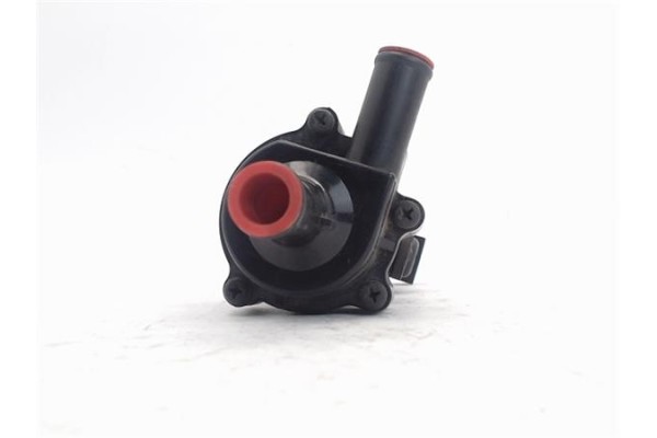 Recambio de bomba de agua para toyota prius (nhw20) híbrido basis referencia OEM IAM 0641000951  