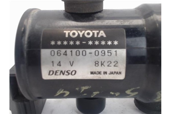 Recambio de bomba de agua para toyota prius (nhw20) híbrido basis referencia OEM IAM 0641000951  
