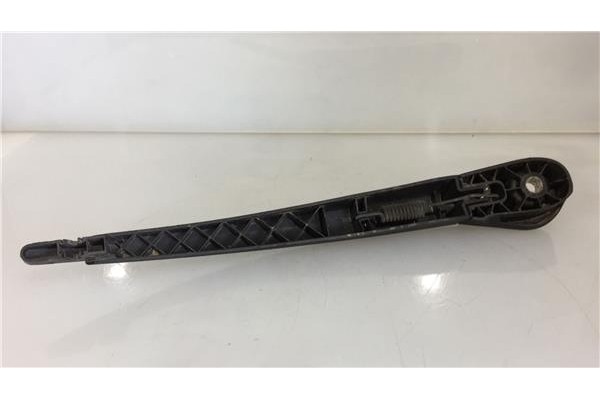 Recambio de brazo limpiaparabrisas trasero para renault scenic i (ja...) 1.9 dci (ja05, ja1f) referencia OEM IAM 7700431153 8000