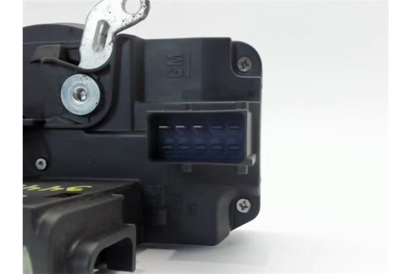 Recambio de cierre electromagnetico delantero derecho para opel vivaro 1.9 dti referencia OEM IAM 8200042171 91166234 