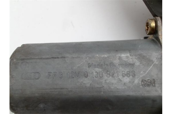 Recambio de mecanismo elevalunas delantero derecho para ford fiesta iv (ja_, jb_) 1.25 i 16v referencia OEM IAM 1079233 01308216