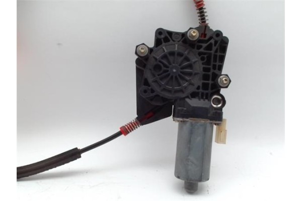 Recambio de mecanismo elevalunas delantero izquierdo para ford fiesta iv (ja_, jb_) 1.25 i 16v referencia OEM IAM 1074293 013082