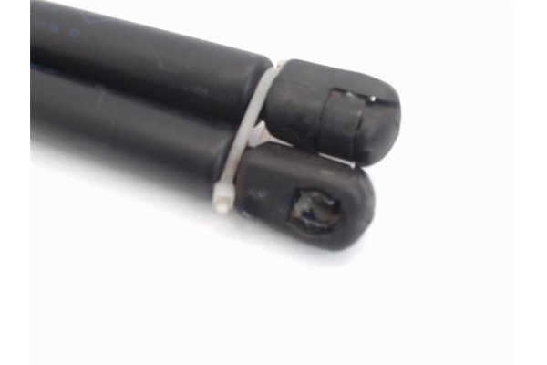 Recambio de amortiguador porton para renault clio i fase i / ii (b/c57) 1.2 (5/357y, 5/357k) referencia OEM IAM 7700800311J  