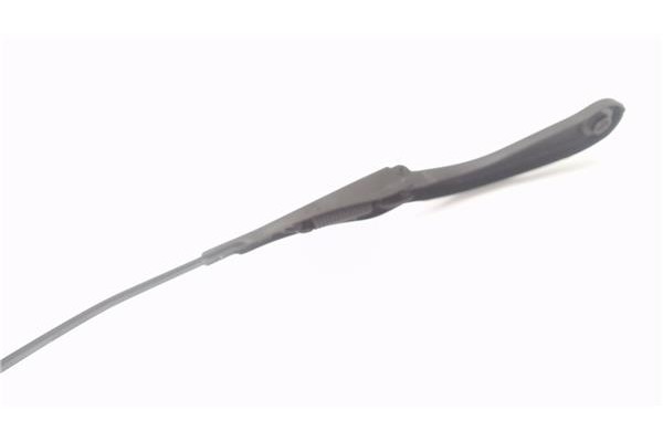 Recambio de brazo limpiaparabrisas delantero derecho para bmw serie 1 berlina 5p (f20) 2.0 116d referencia OEM IAM 61619465063  