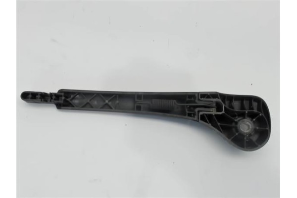 Recambio de brazo limpiaparabrisas trasero para renault scenic ii (jm) referencia OEM IAM 8200134002  