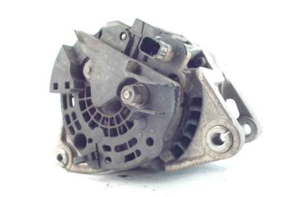 Recambio de alternador para opel corsa d 1.0 catch me referencia OEM IAM 93190138 93190139 