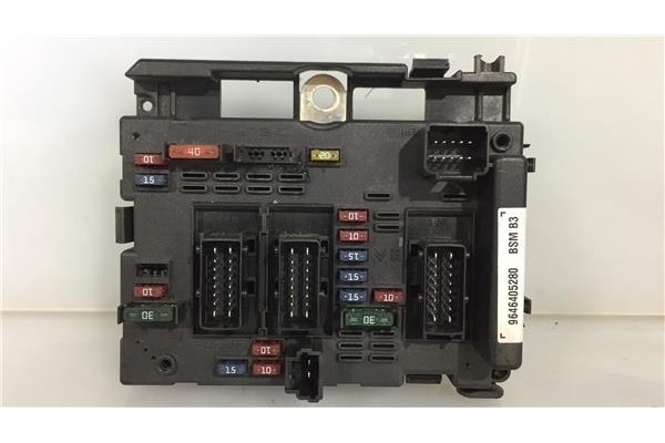 Recambio de caja fusibles/rele para citroen xsara berlina 1.6 16v referencia OEM IAM 9646405280 14812022 
