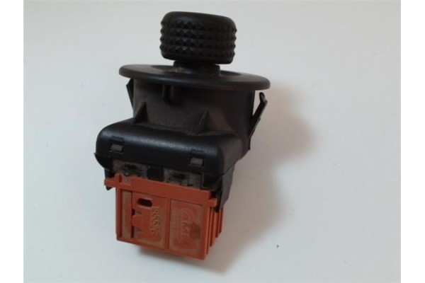 Recambio de mando retrovisor electrico para citroen xsara berlina 1.6 16v referencia OEM IAM 185526  