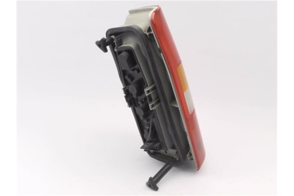 Recambio de piloto trasero izquierdo para fiat scudo furgón (220l) 2.0 jtd referencia OEM IAM 9790384780  