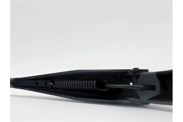 Recambio de brazo limpiaparabrisas delantero izquierdo para volvo c30 2.0 d referencia OEM IAM 31253996  