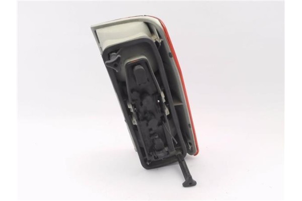 Recambio de piloto trasero izquierdo para fiat scudo furgón (220l) 2.0 jtd referencia OEM IAM 9790384780  