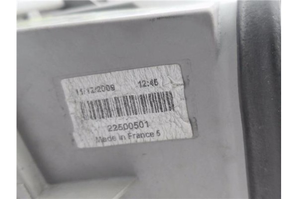 Recambio de piloto trasero izquierdo para fiat scudo furgón (220l) 2.0 jtd referencia OEM IAM 9790384780  