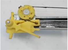 Recambio de mecanismo elevalunas delantero derecho para opel vivaro 1.9 dti referencia OEM IAM 4408555 W1035 7700311821 , RENAUL