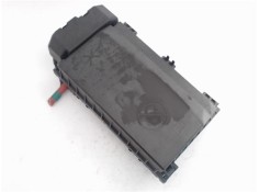 Recambio de caja fusibles/rele para opel astra j 1.7 cdti referencia OEM IAM c11000053  