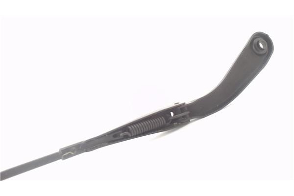Recambio de brazo limpiaparabrisas delantero derecho para bmw serie 1 berlina 5p (f20) 2.0 116d referencia OEM IAM 61619465063  