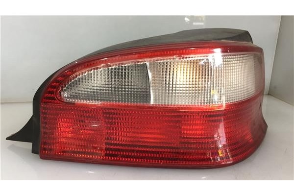 Recambio de piloto trasero derecho para citroen saxo 1.4 vts referencia OEM IAM 6351F7 2202338 518981 , CITROËN | 6351K36351F7 ,