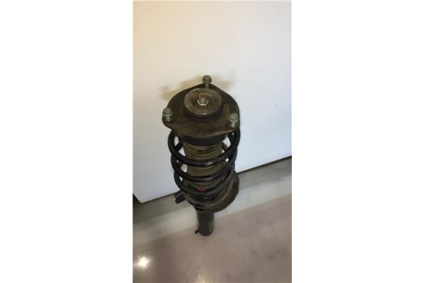Recambio de amortiguador delantero derecho para audi a3 (8p1) 2.0 tdi 16v referencia OEM IAM 335808  