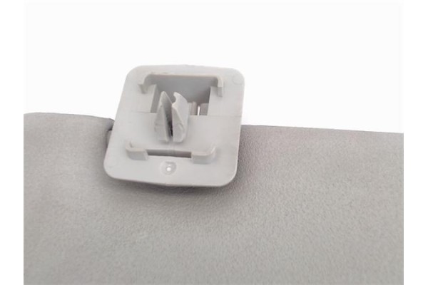 Recambio de parasol derecho para citroen berlingo 1.9 d sx combi referencia OEM IAM 8143TG 8143TH 