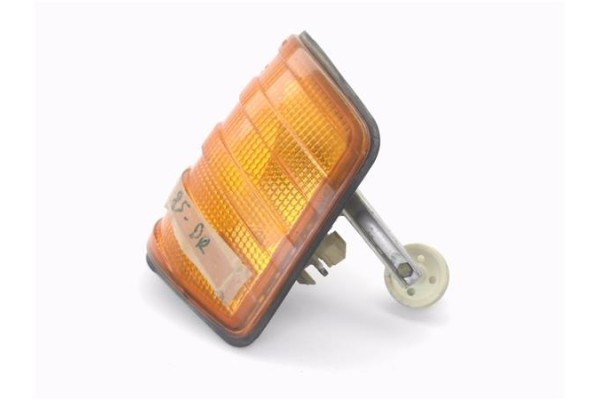 Recambio de intermitente delantero dcho para mercedes-benz 190 e lim. (bm 201) 1.8 e 190 (201.018) referencia OEM IAM 1305232912