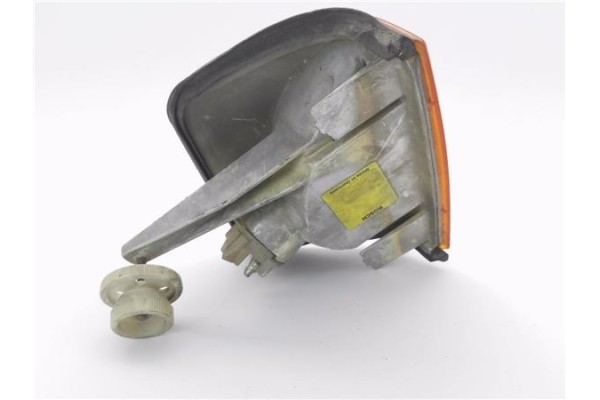 Recambio de intermitente delantero dcho para mercedes-benz 190 e lim. (bm 201) 1.8 e 190 (201.018) referencia OEM IAM 1305232912