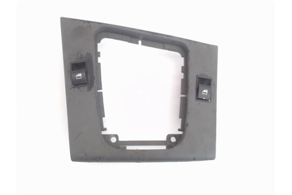 Recambio de embellecedor consola central para bmw serie 3 compacto (e46) 1.8 316ti referencia OEM IAM   